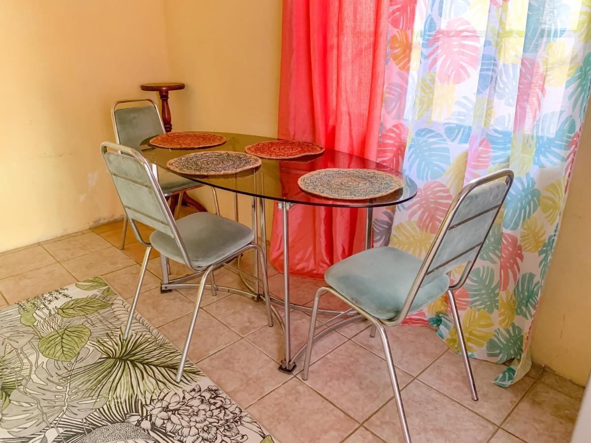 Port of Spain Apartment At Trincity Central Road מראה חיצוני תמונה